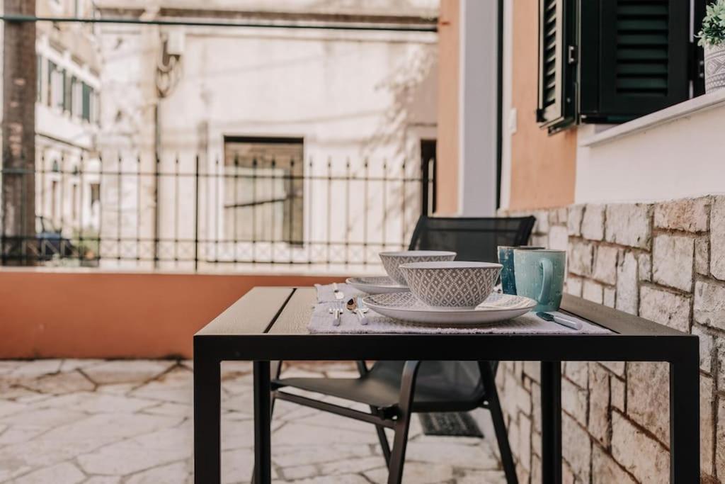 Corfu Portside Studio! Mantouki